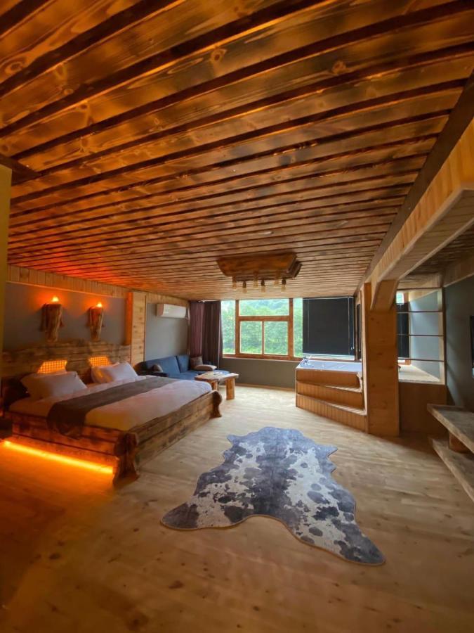 Bed and Breakfast Heaven Vip Wooden Palace Ardeşen Exteriér fotografie