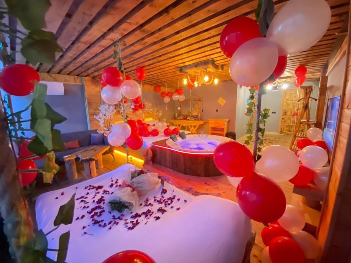 Bed and Breakfast Heaven Vip Wooden Palace Ardeşen Exteriér fotografie