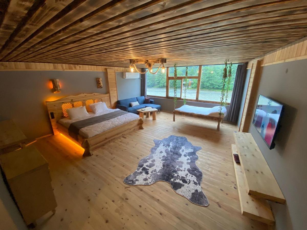 Bed and Breakfast Heaven Vip Wooden Palace Ardeşen Exteriér fotografie