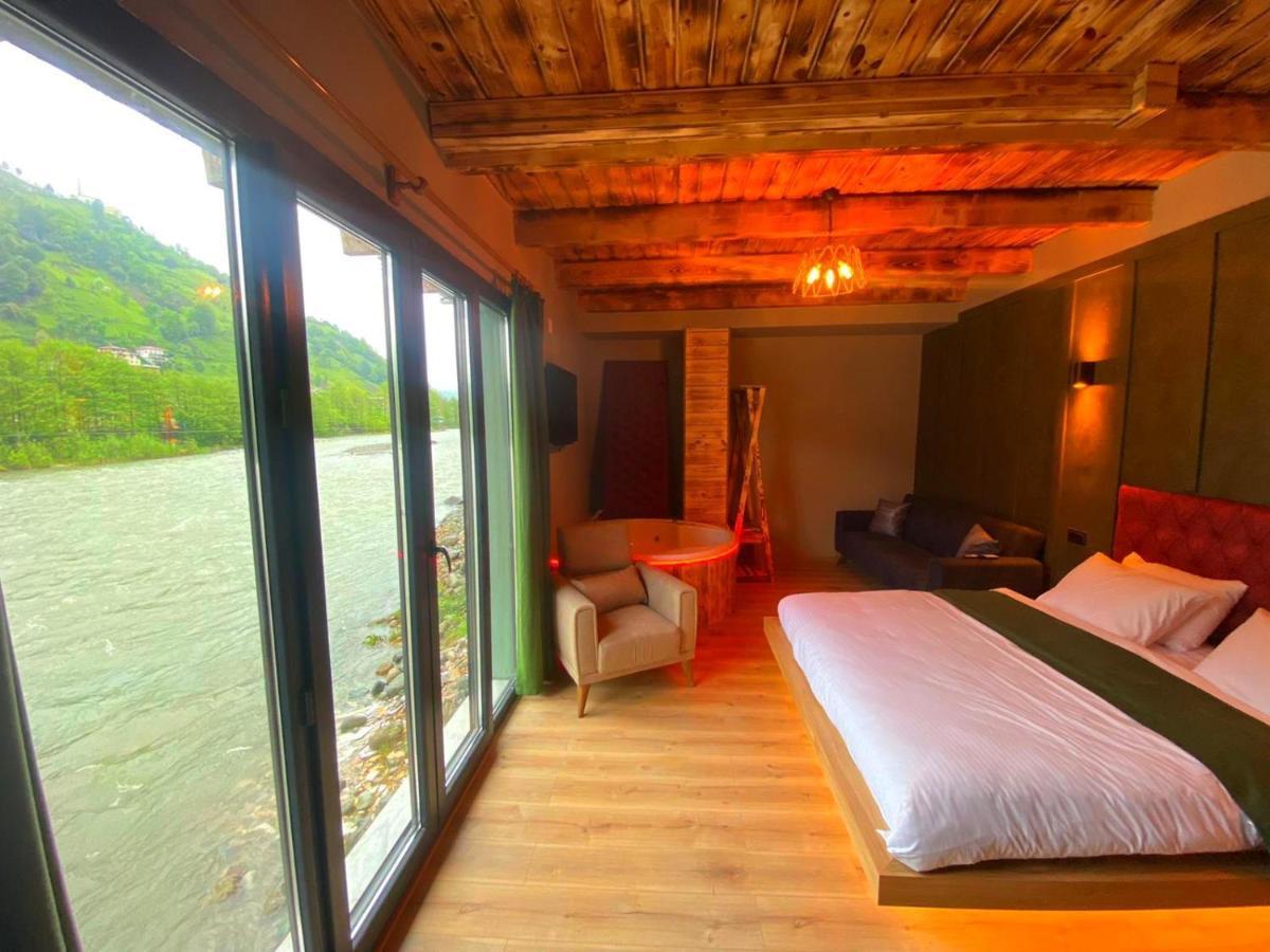 Bed and Breakfast Heaven Vip Wooden Palace Ardeşen Exteriér fotografie