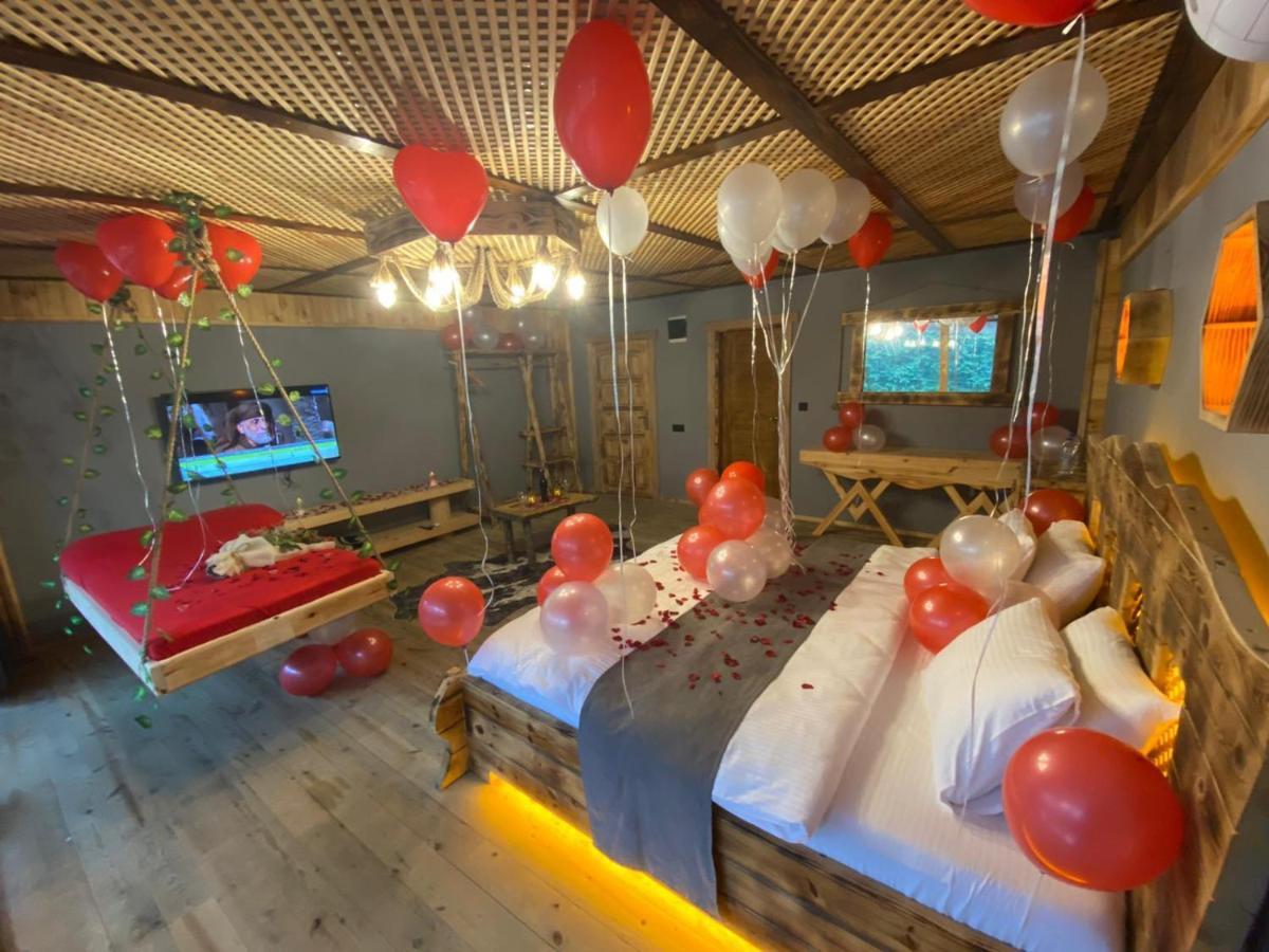 Bed and Breakfast Heaven Vip Wooden Palace Ardeşen Exteriér fotografie
