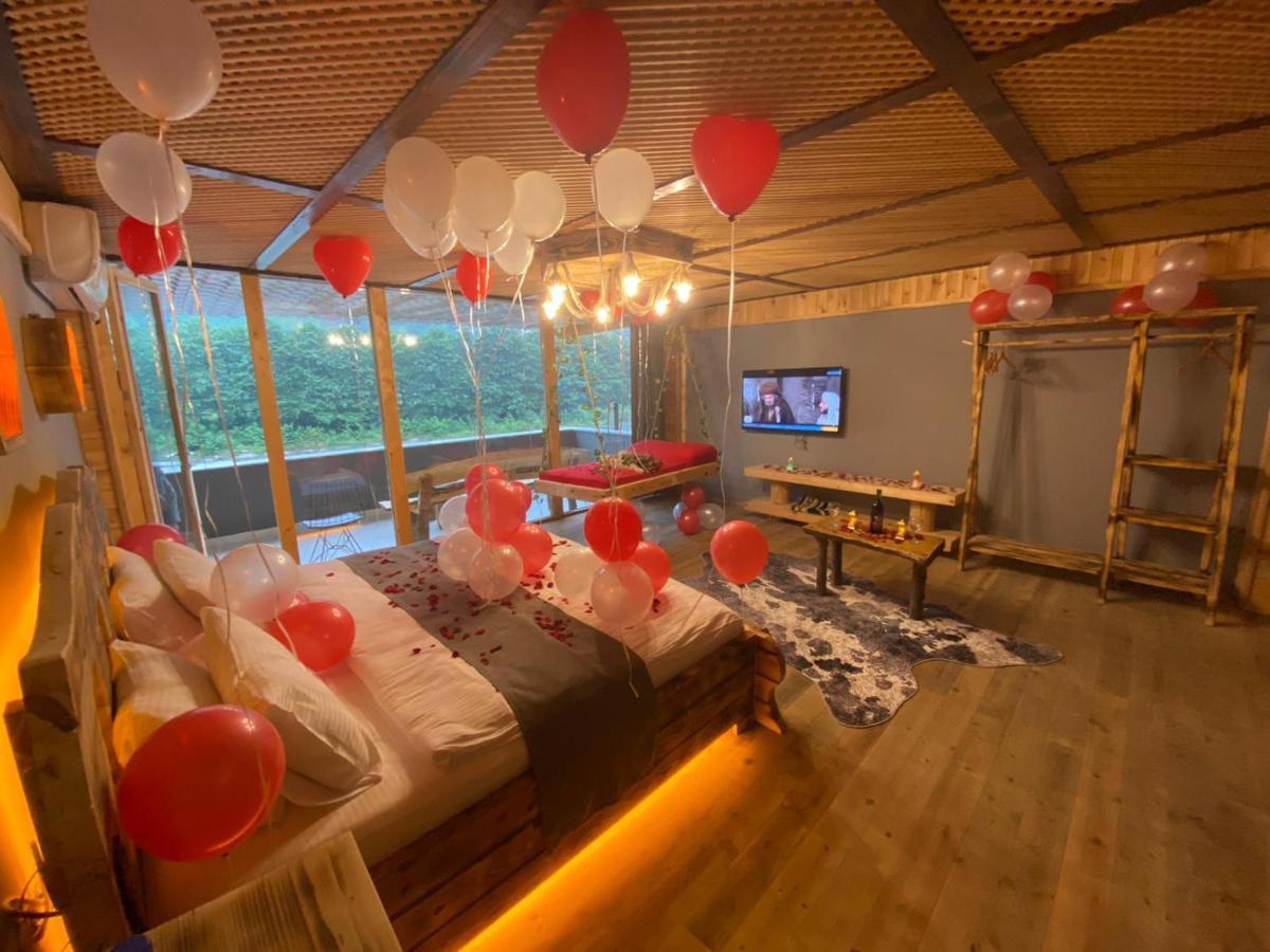 Bed and Breakfast Heaven Vip Wooden Palace Ardeşen Exteriér fotografie