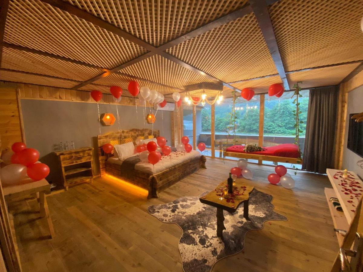 Bed and Breakfast Heaven Vip Wooden Palace Ardeşen Exteriér fotografie