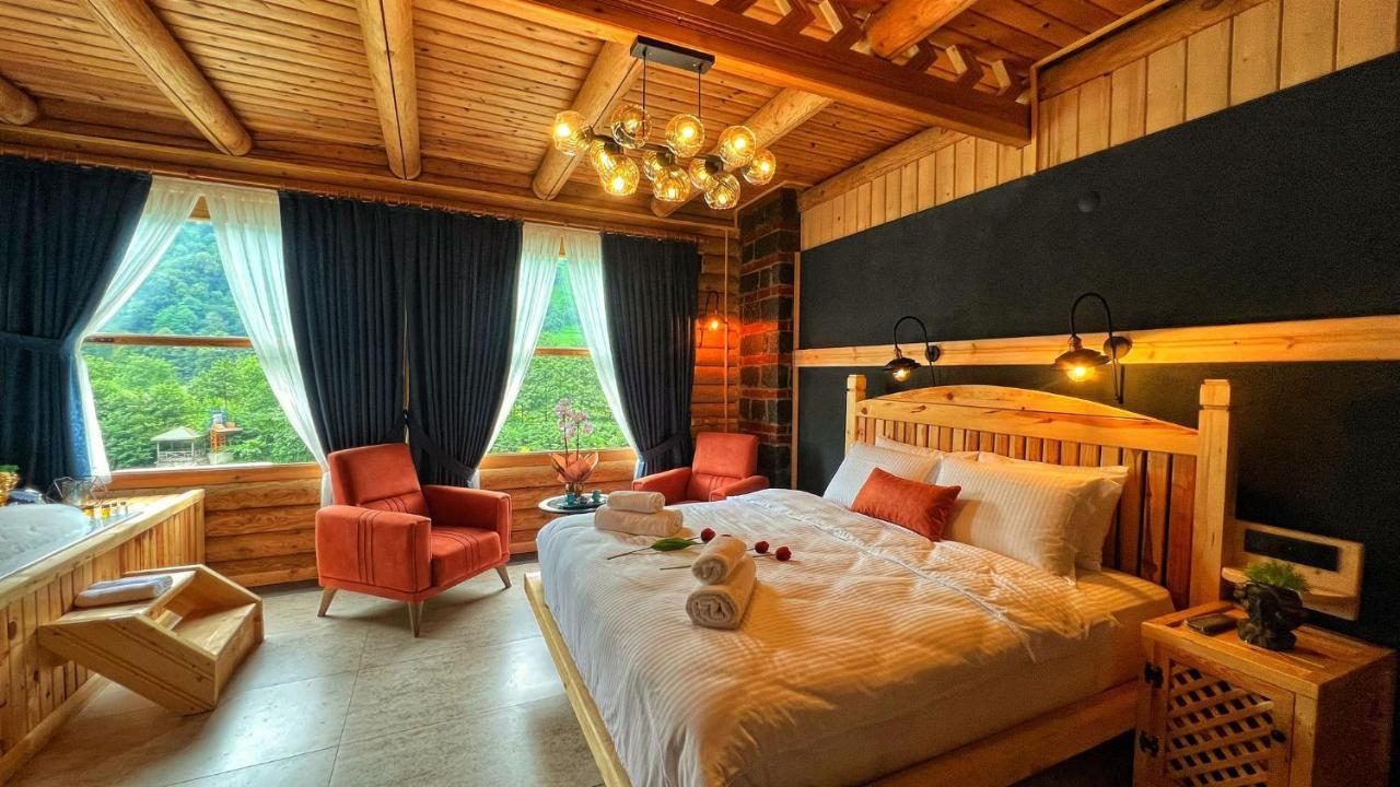 Bed and Breakfast Heaven Vip Wooden Palace Ardeşen Exteriér fotografie