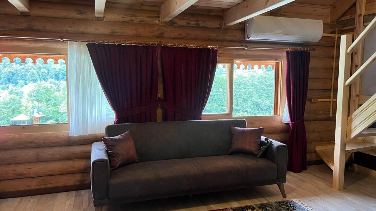 Bed and Breakfast Heaven Vip Wooden Palace Ardeşen Exteriér fotografie